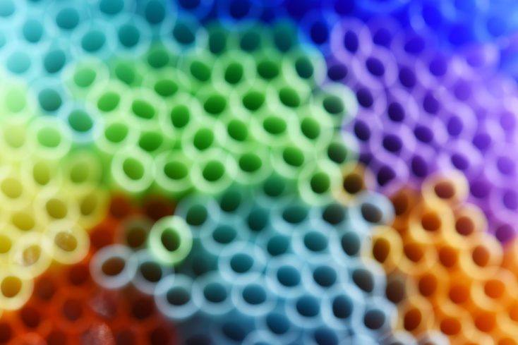 Blur,Colorful,Plastic,Drinking,Straws,,Close,Up,As,Background